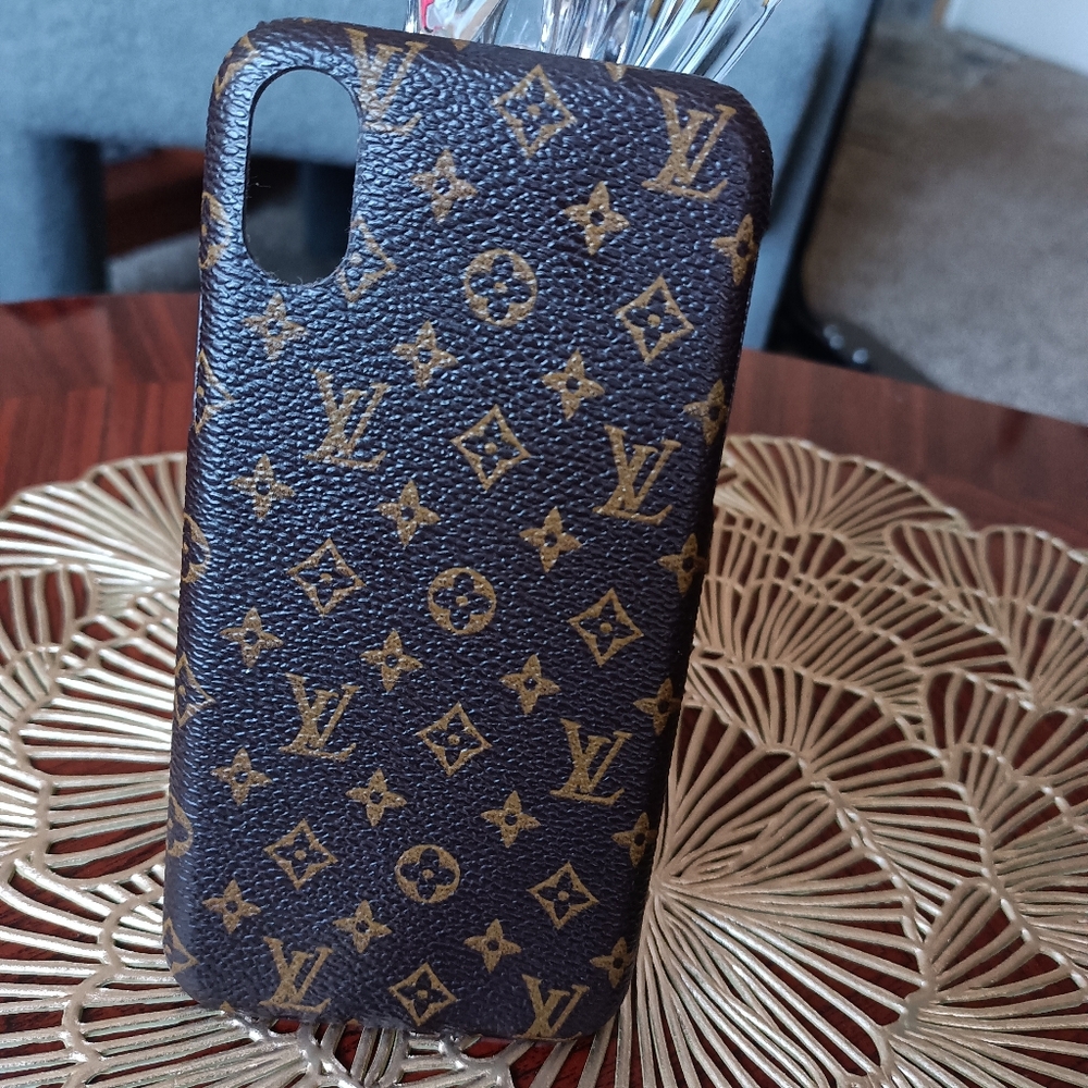 Louis Vuitton Folio LV Monogram Brown iPhone X/Xs Case Hard Cover